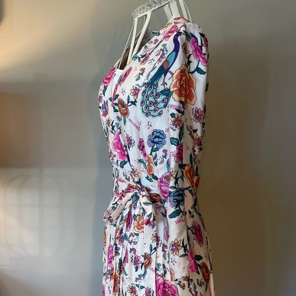 Arnhem Australia wrap maxi dress. Floral high end fabric. Size 8 fits US2 or 4 - Picture 7 of 10